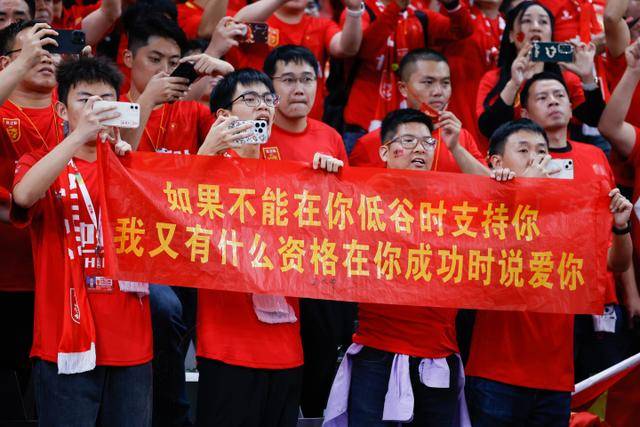马竞明确表态：阿尔瓦雷斯需道歉并重返训练